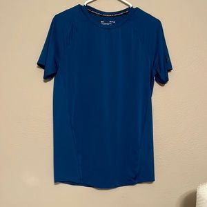 Under Armour tee